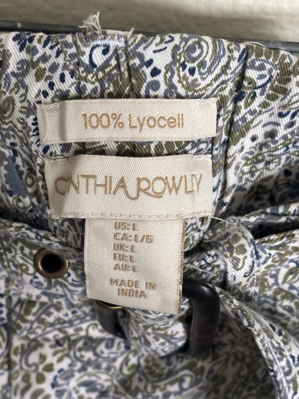 NWT Cynthia Rowley Paisley Print Women’s Shorts Large L - Picture 4 of 4